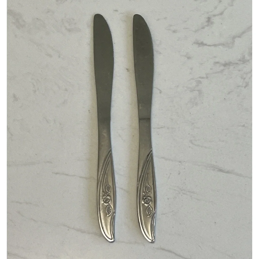 UTICA Stainless Steel Flatware Cameo Rose Oval Butter Knife USA 2